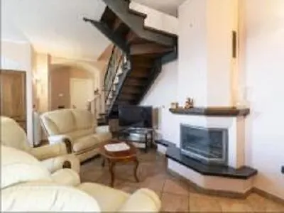 Casa Fontana Vecchia Villa Viani
